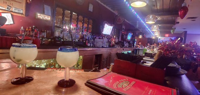Margaritas on Licano's bar